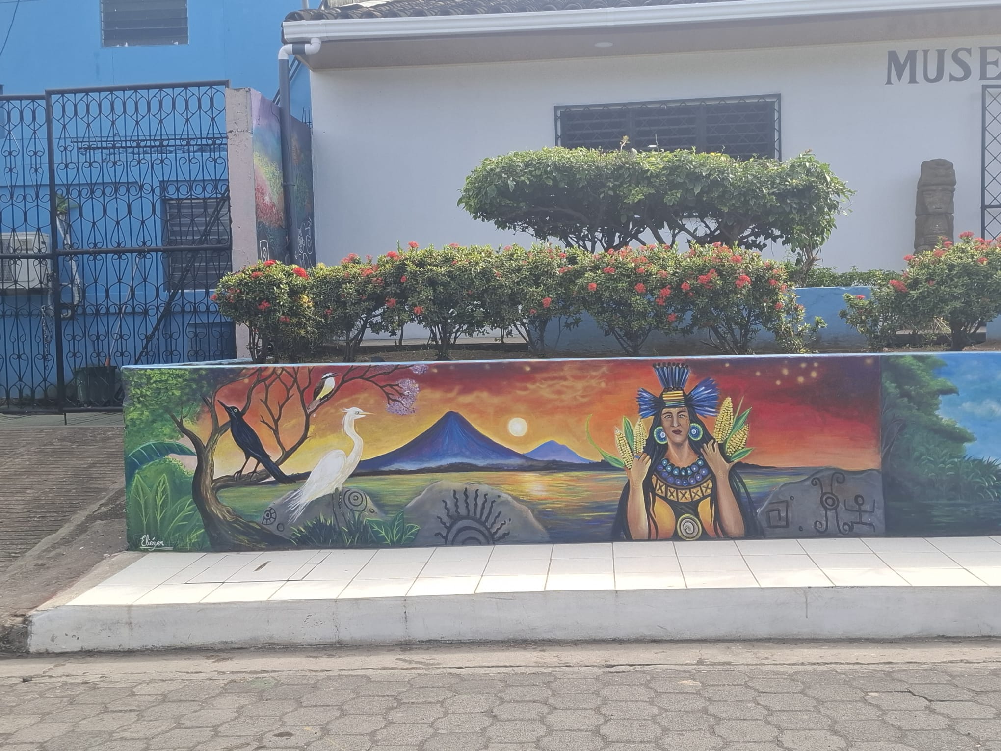 Street art Altagracia — mural detail